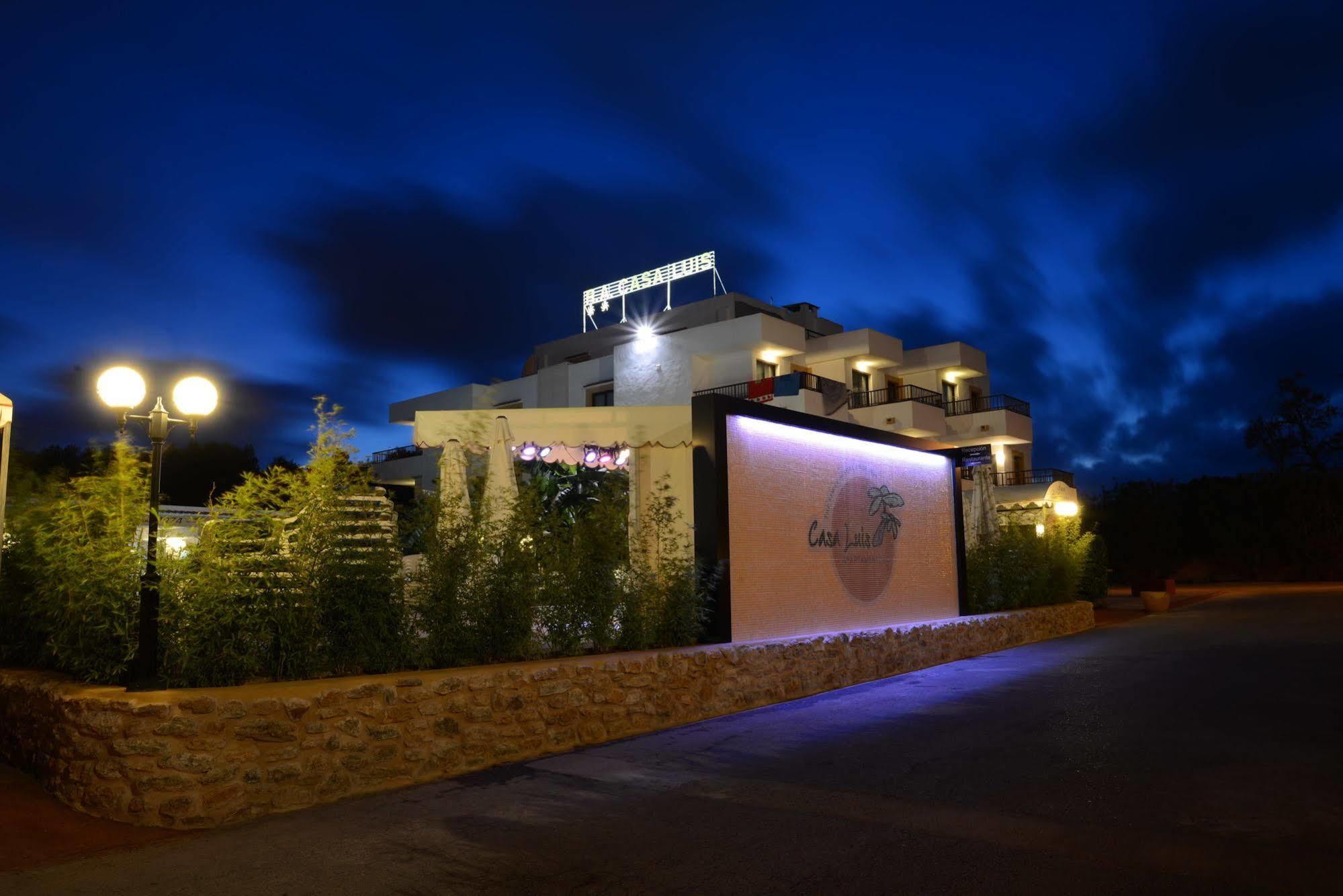 Aparthotel Casa Luis Santa Eularia des Riu