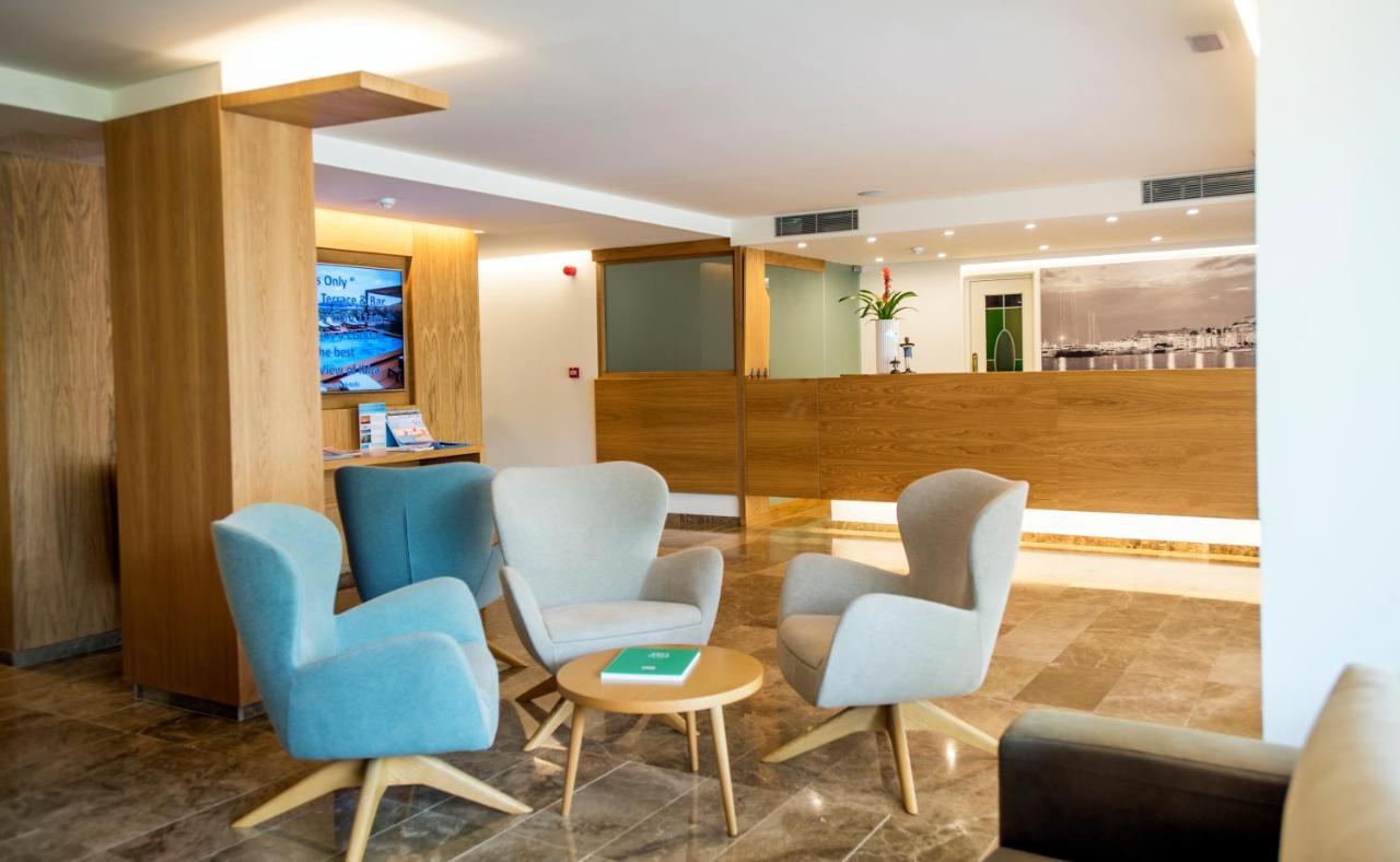Casa Luis Aparthotel Santa Eularia des Riu